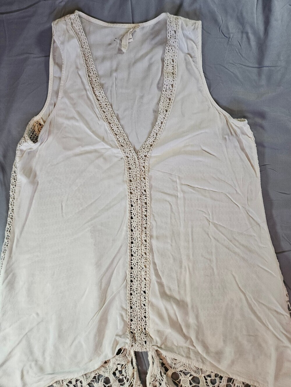 Lovestitch Womens Ivory Sleeveless V-neck Crochet Detailed Button Top Size Large